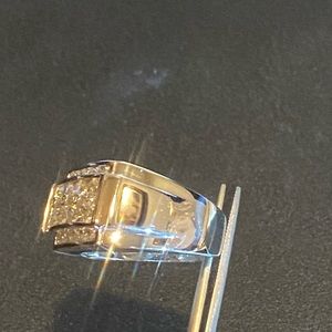 Men’s diamond and gold ring